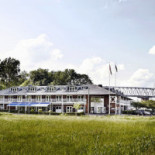 Dannebroen At Kongebrogaarden Udenfor