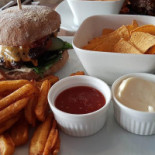 57 Burger Og Øl Mad