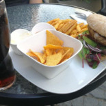 57 Burger Og Øl Mad
