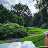 Sauntehus Slotshotel Udenfor