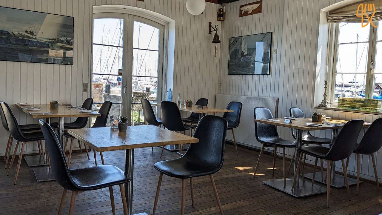 Cafe Dragoer Sejlklub Inde