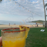 Green Mango Udenfor