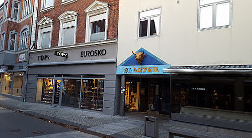 Cafe Helmuth Udenfor