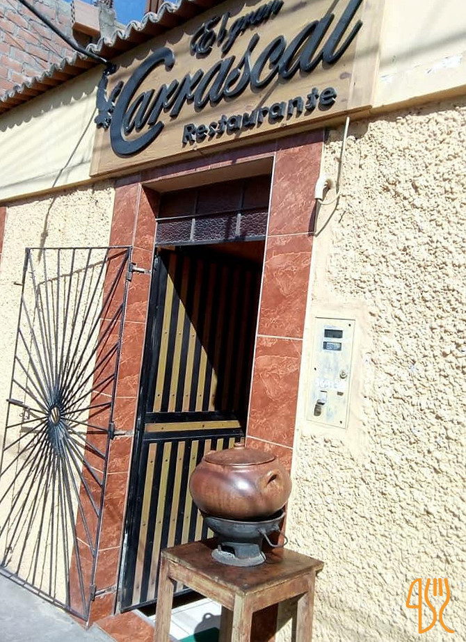 Ata Pizza Udenfor