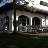 Cafe Alanya Udenfor