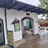 Cafe Alanya Udenfor