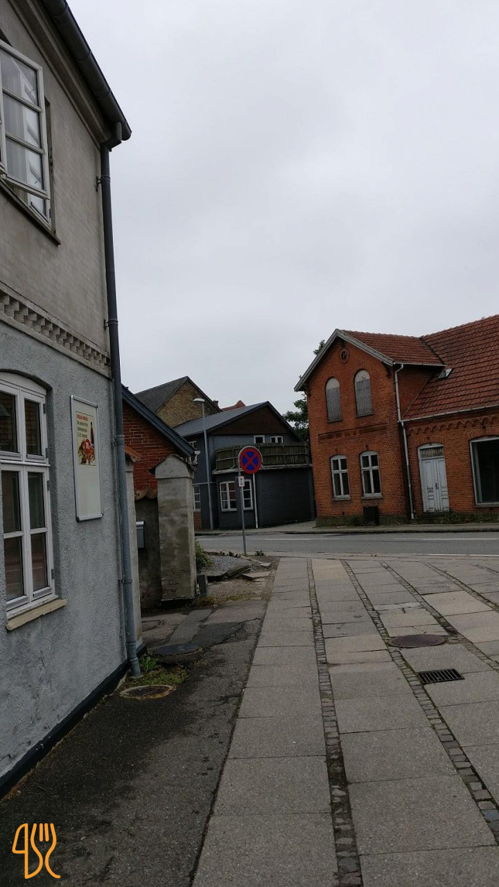 Fuglebjerg Pizzaria Udenfor