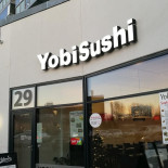 Yobi Sushi Udenfor