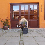 The Coffee Connection Faengsels Cafe Udenfor