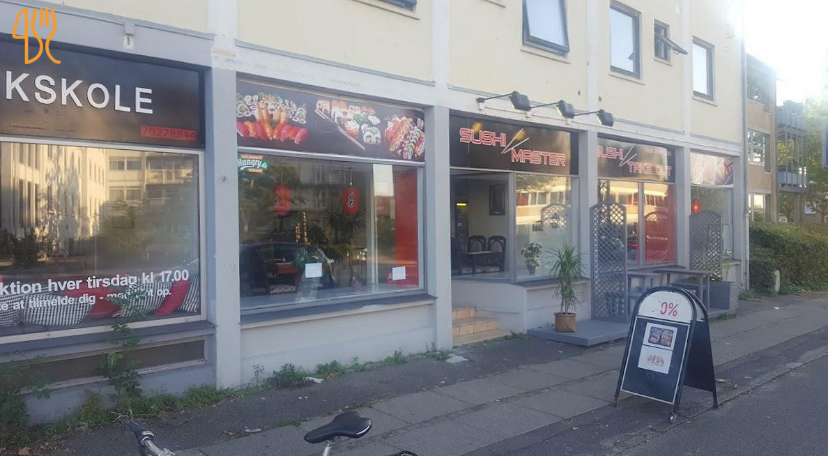 Sushi Master Udenfor