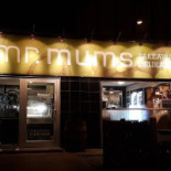 Mr. Mums Aps Udenfor