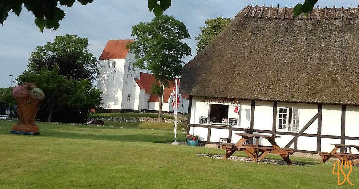 Vester Skerninge Kro Udenfor
