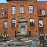 Sophiendal Slotshotel Udenfor