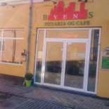 Byens Pizza Resul Vysal Og Mustafa Karatas Udenfor