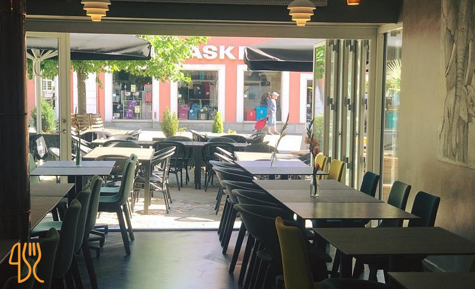 Cafe Zelo Udenfor
