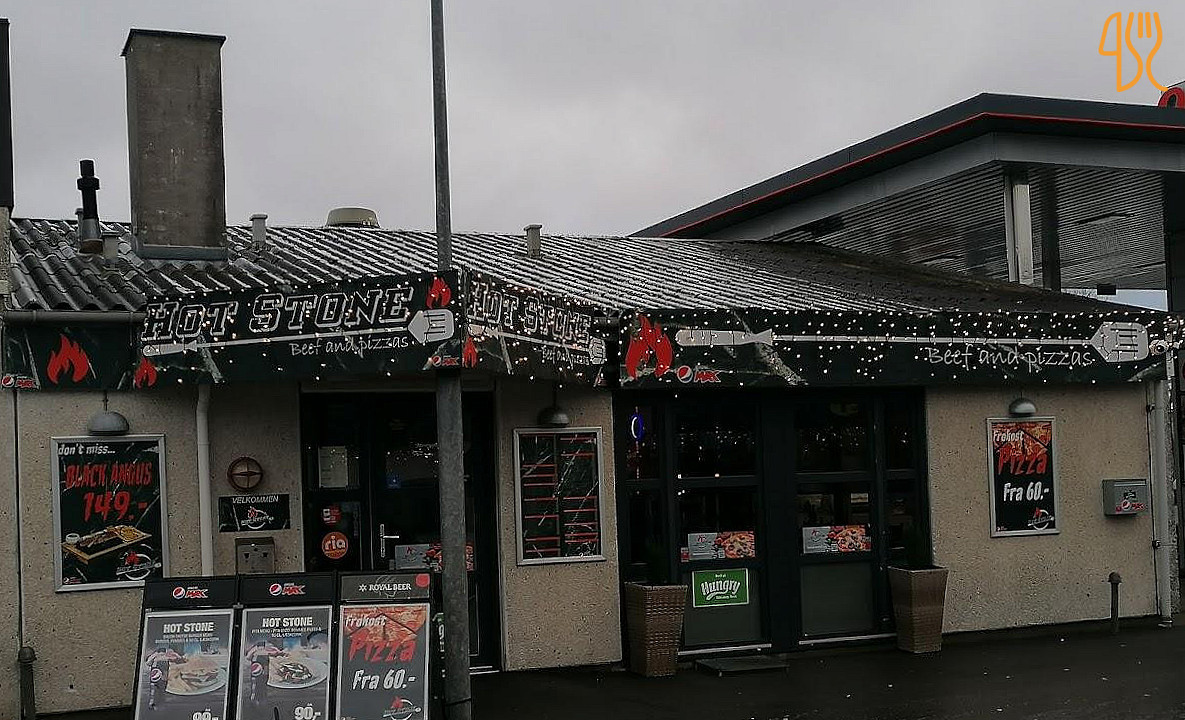Milano Pizza Elling Udenfor