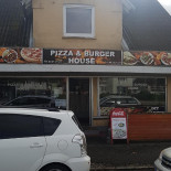 Byen's Cafe Pizzarie Stenlille Udenfor