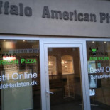 American Buffalo Pizza Udenfor