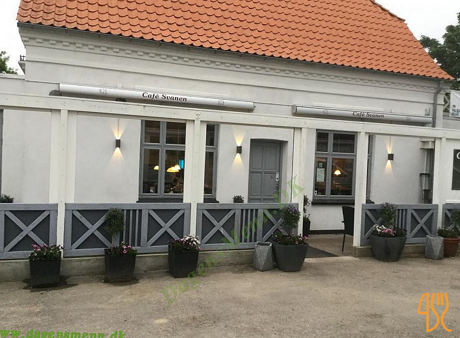 Cafe Svanen Udenfor