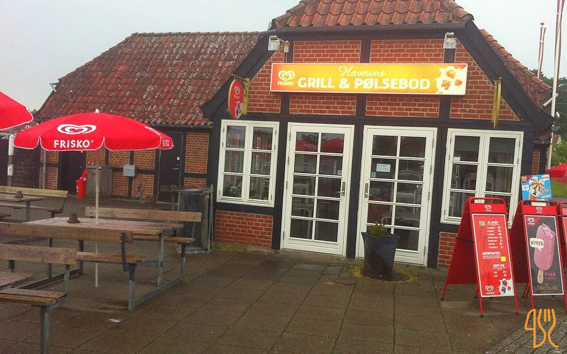 Havnens Grill Pølsebod Udenfor