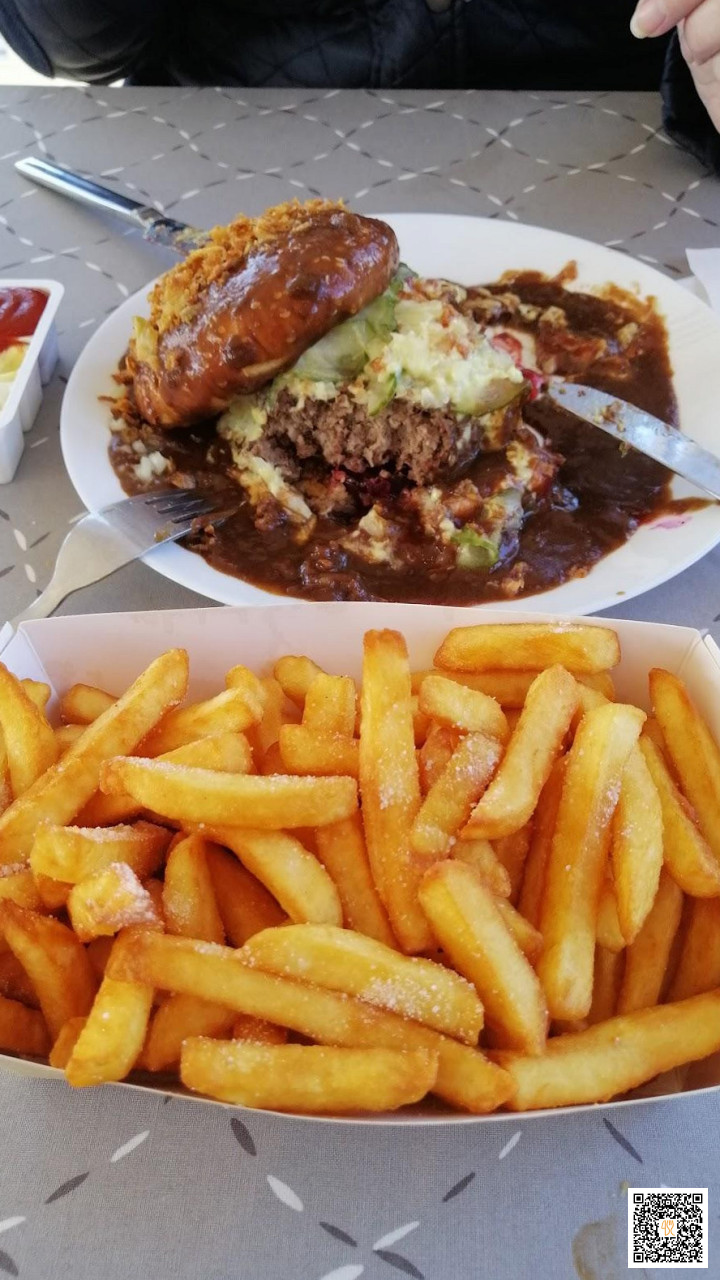 Havnens Grill Pølsebod Mad