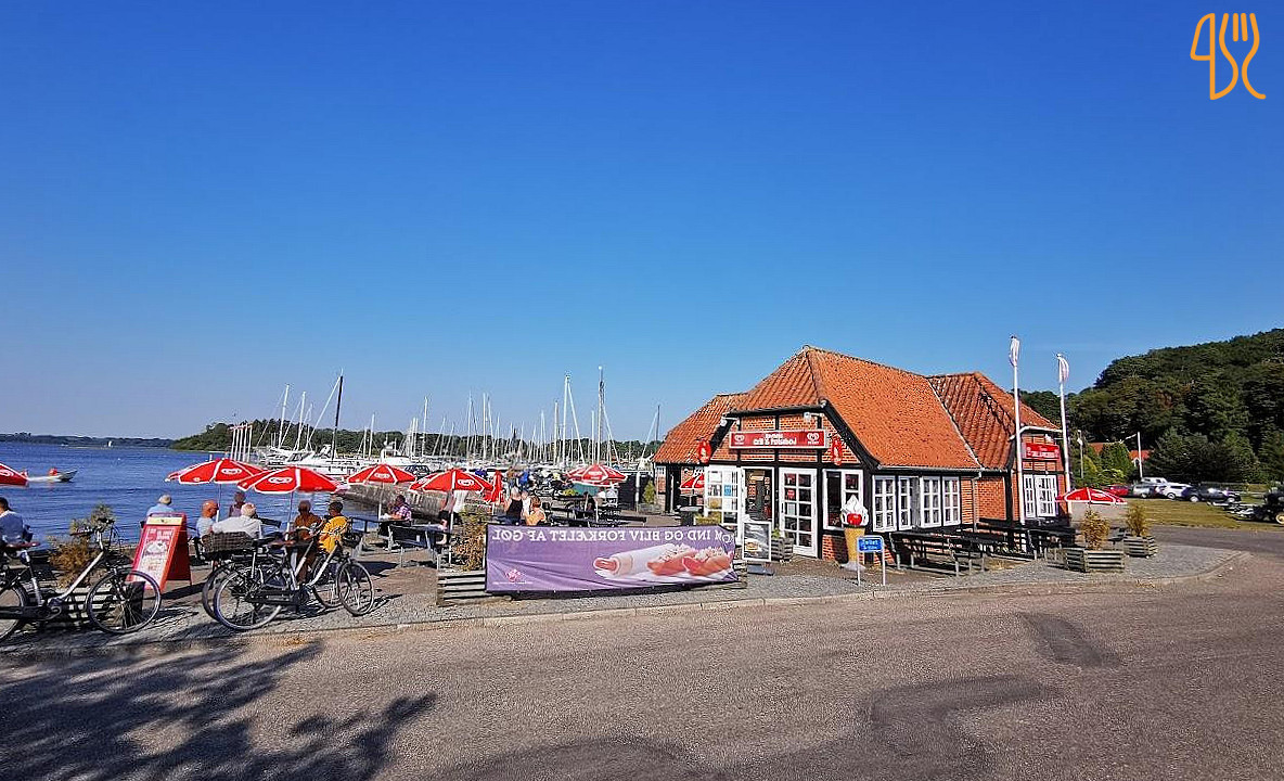 Havnens Grill Pølsebod Udenfor