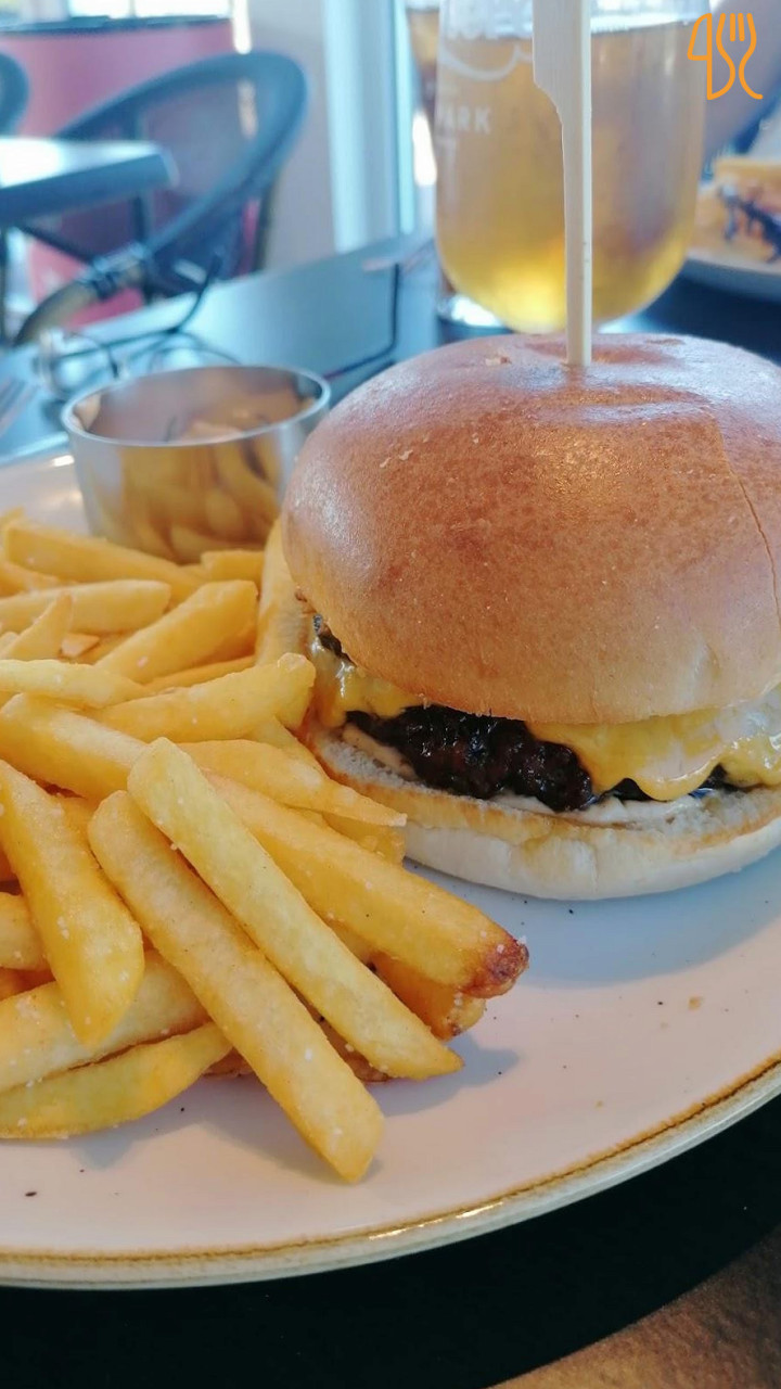 Cafe No1 Mad