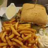 Bergs Snackbar Og Cafe Mad