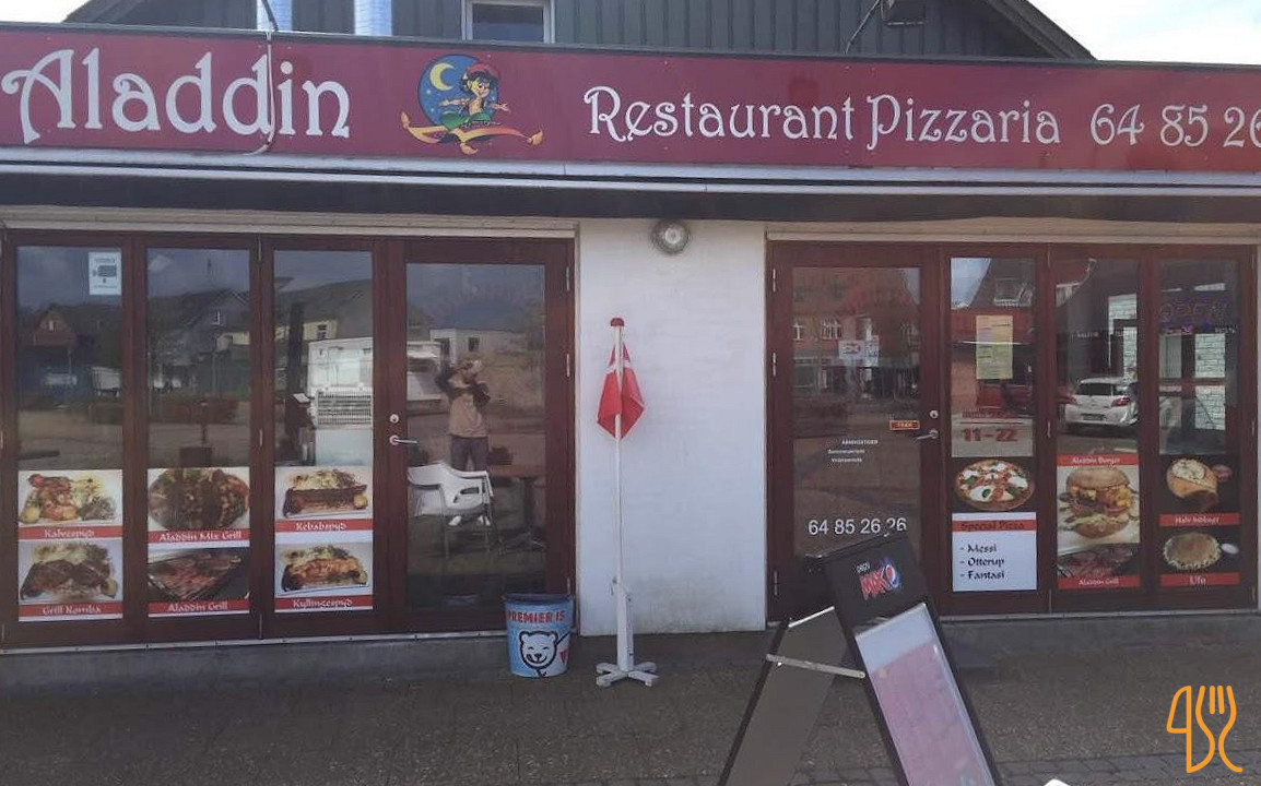 Aladdin Udenfor