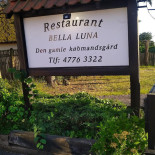 Bella Luna Udenfor