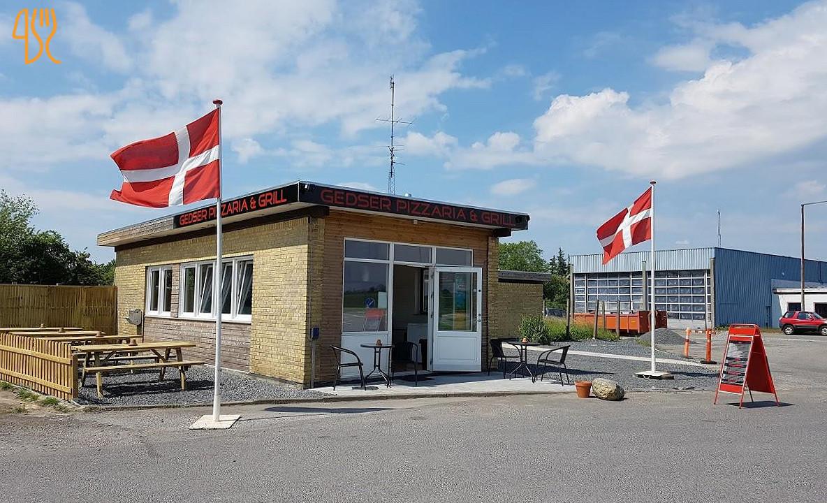 Gedser Pizzaria Udenfor