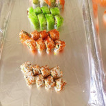 Liangsushi Wok Lukker Mad
