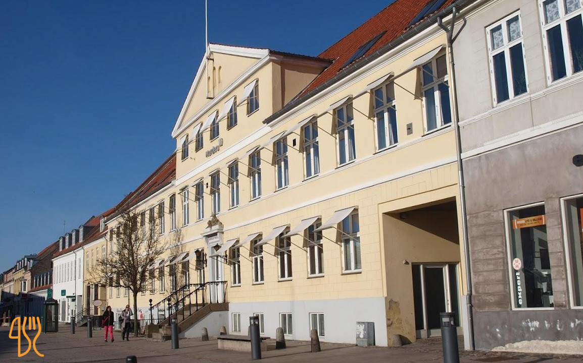 Skema Udenfor