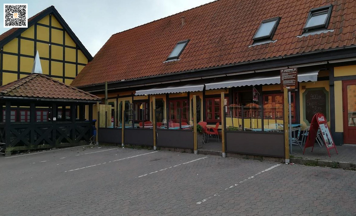 Vores Cafe Udenfor