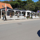 Lisestuen Cafe Og Burgerbar Udenfor