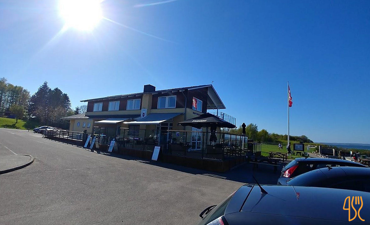 Café Snaptun Udenfor