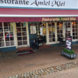 Amici Miei Udenfor