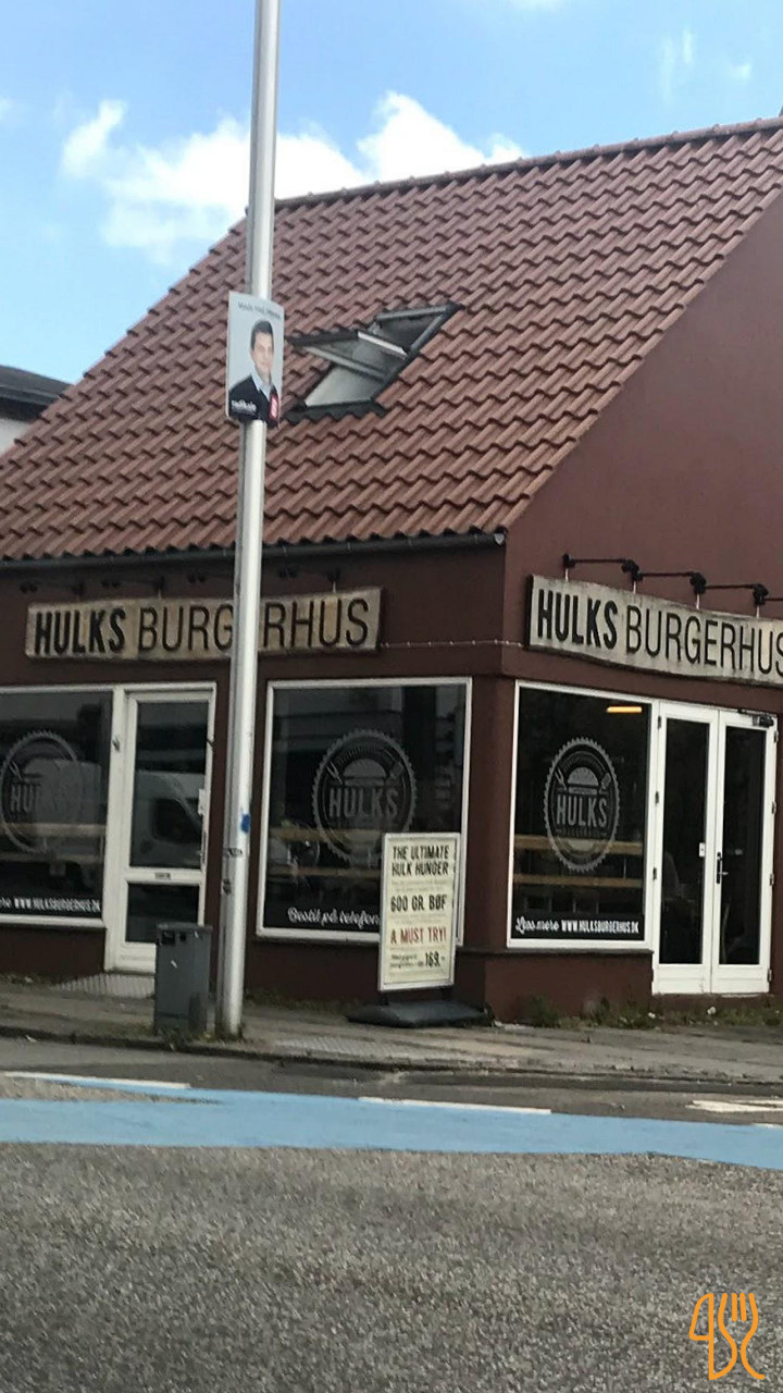 Hulks Burgerhus Udenfor