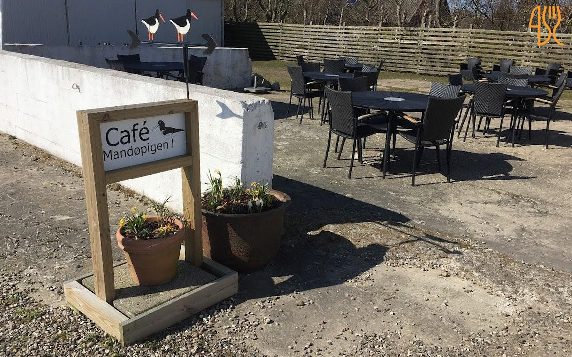 Café Mandøpigen Udenfor