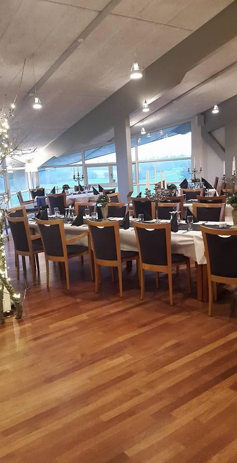 Hjarbæk Fjord Golfcenter Inde