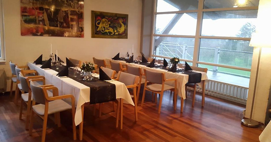 Hjarbæk Fjord Golfcenter Inde