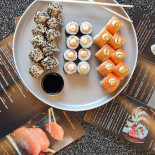The Royal Sushi Drik