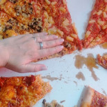 Outrup Pizzaria Og Grill Mad
