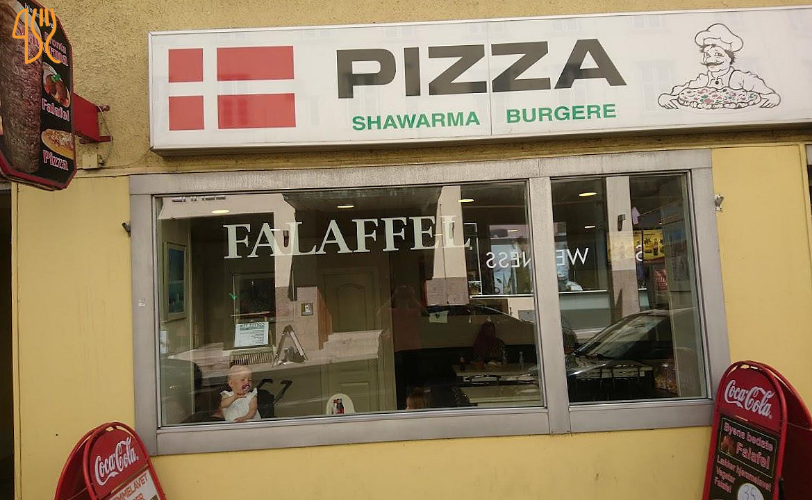 Pizza Pronta Udenfor