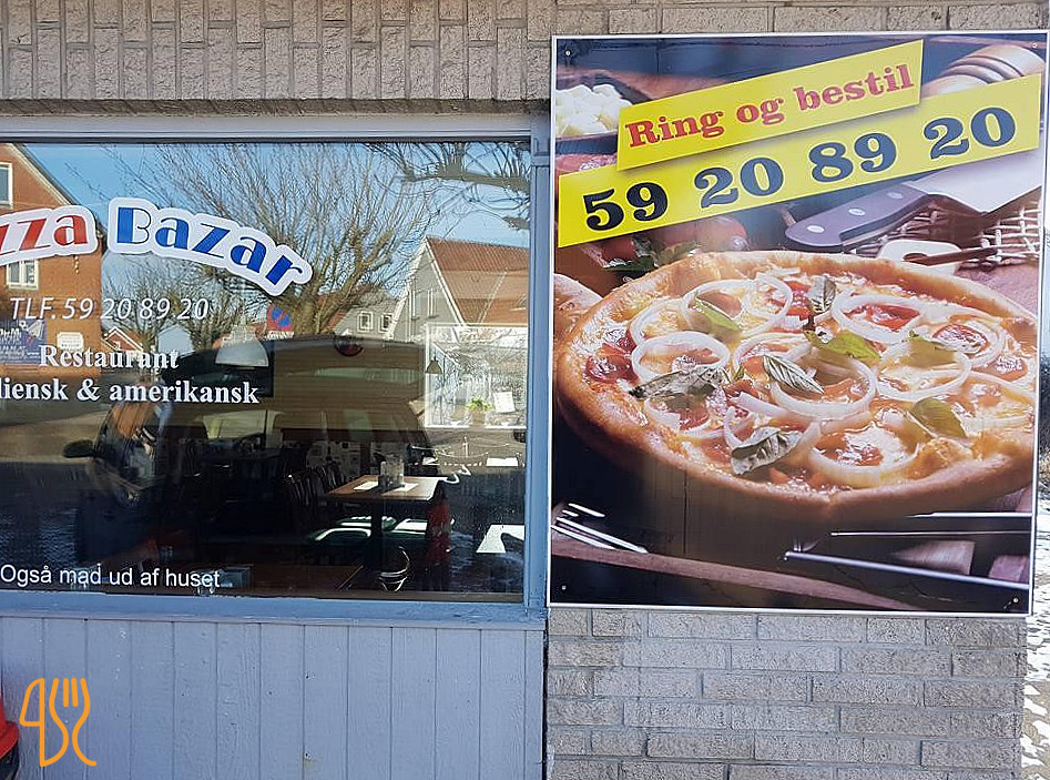Pizza Bazar Udenfor