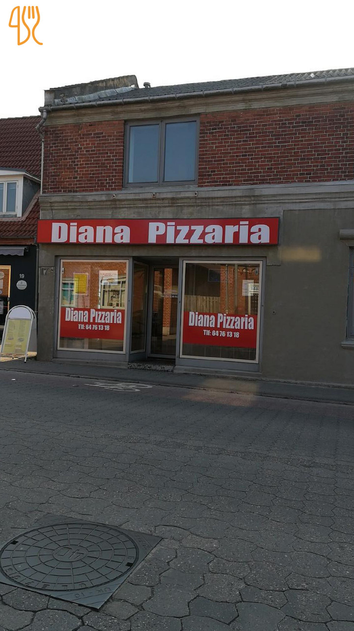 Diana Pizzaria Udenfor