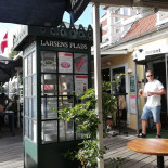 Larsens Plads Udenfor