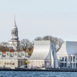 Helnan Phoenix Udenfor