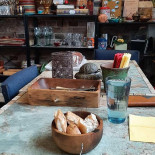 Klubbens Take Away Og Lounge Inde