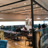 Cafe Waves Udenfor